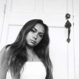 Meet your Posher, Christina